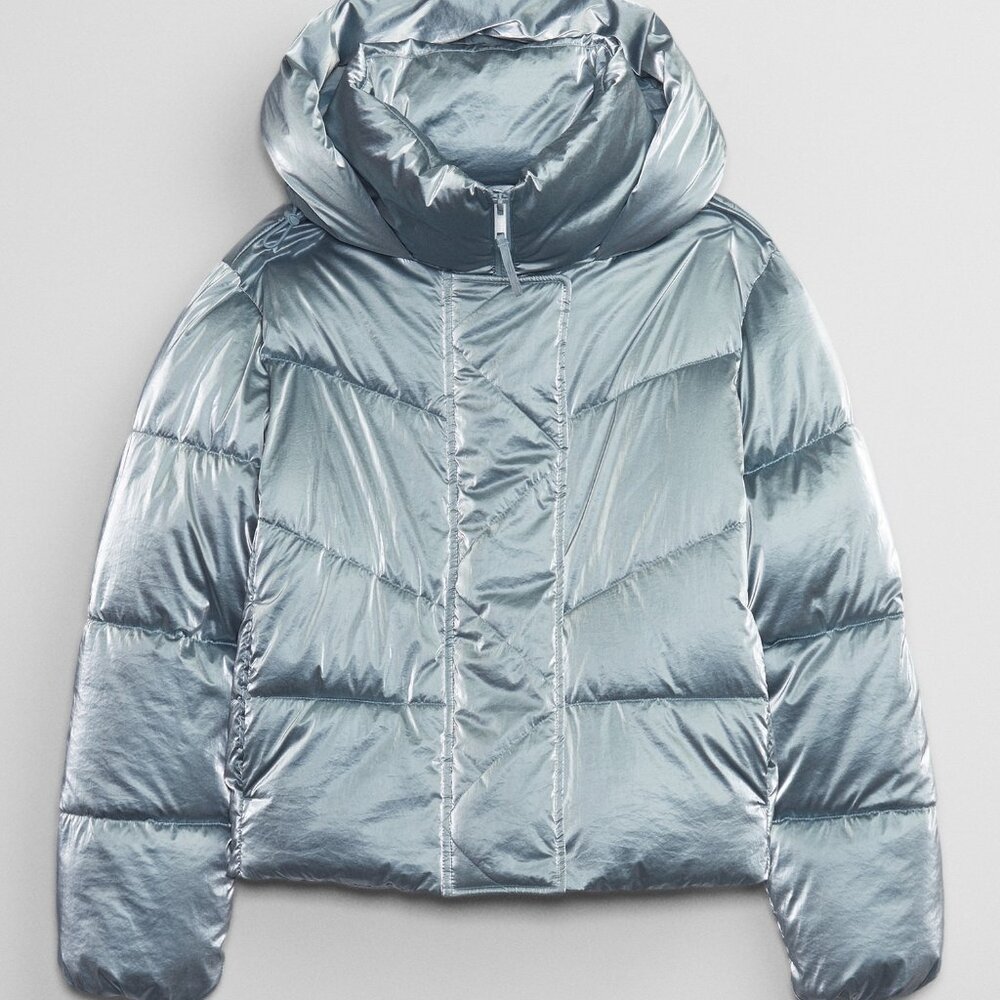 Gap Coldcontrol Max Short Puffer Jacket S - image 2